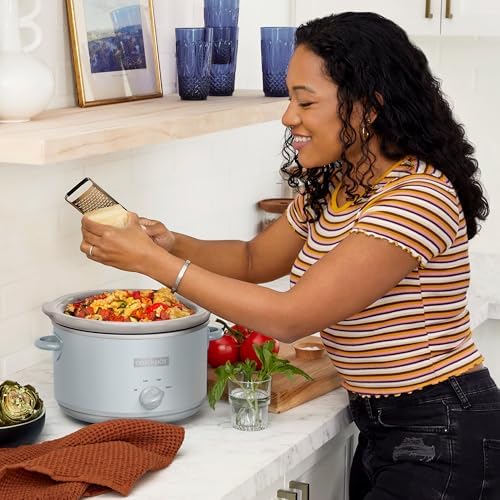 Crock-Pot 4.5 Quart Manual Slow Cooker – Macaroon Blue LK7W